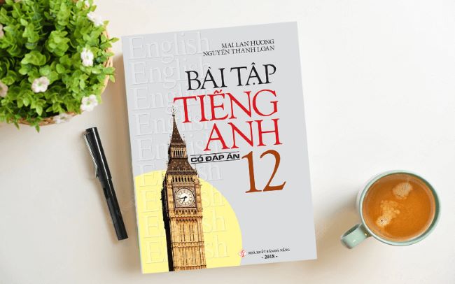 bai tap tieng anh lop 12 mai lan huong co dap an